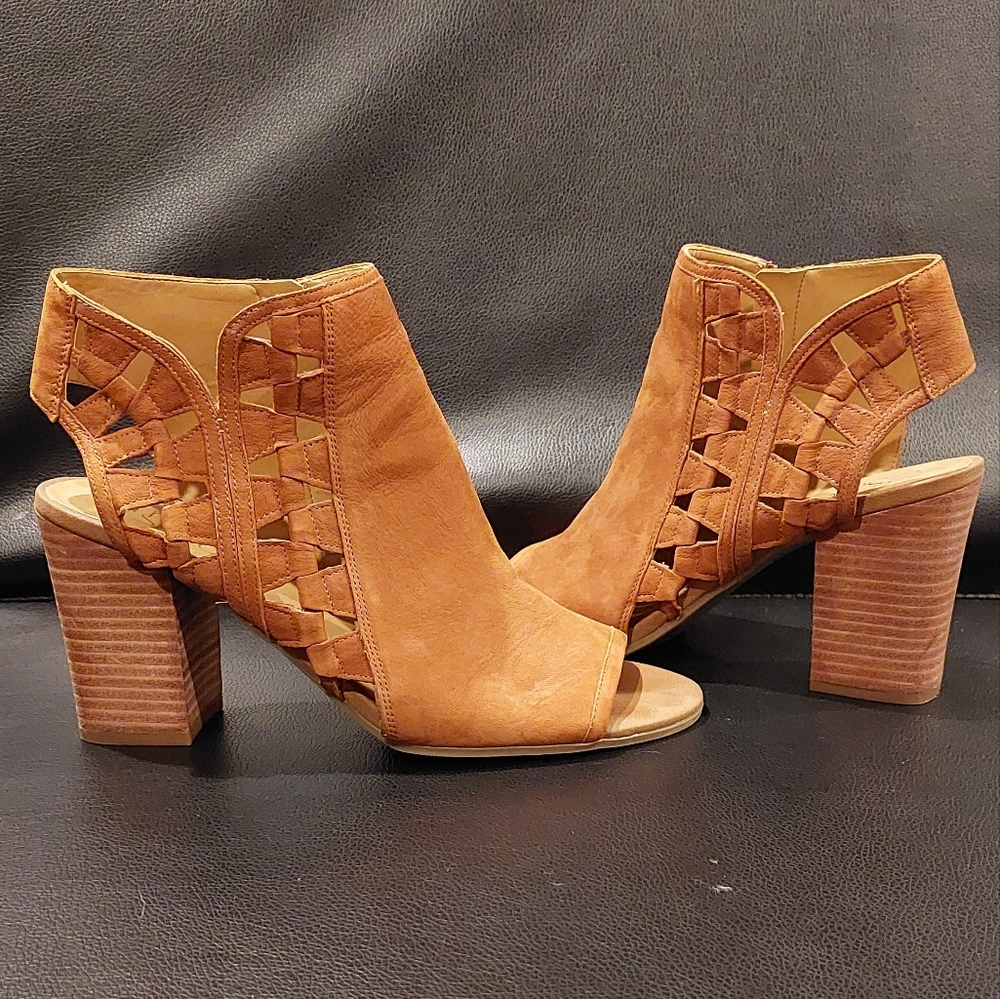 FRANCO SARTO Marty Leather Peep Toe Brown Bootie